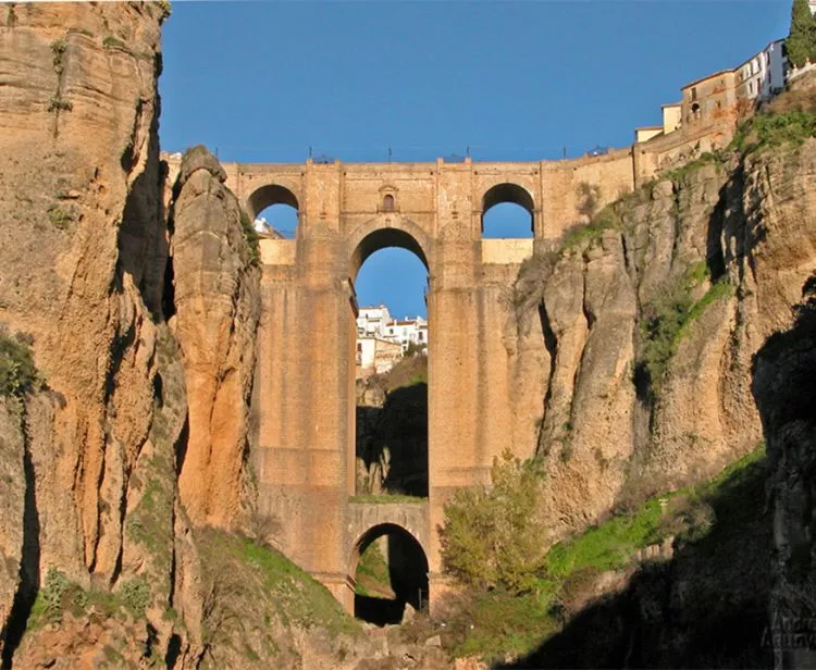 Day trip from cadiz to white villages (ronda, arcos..)