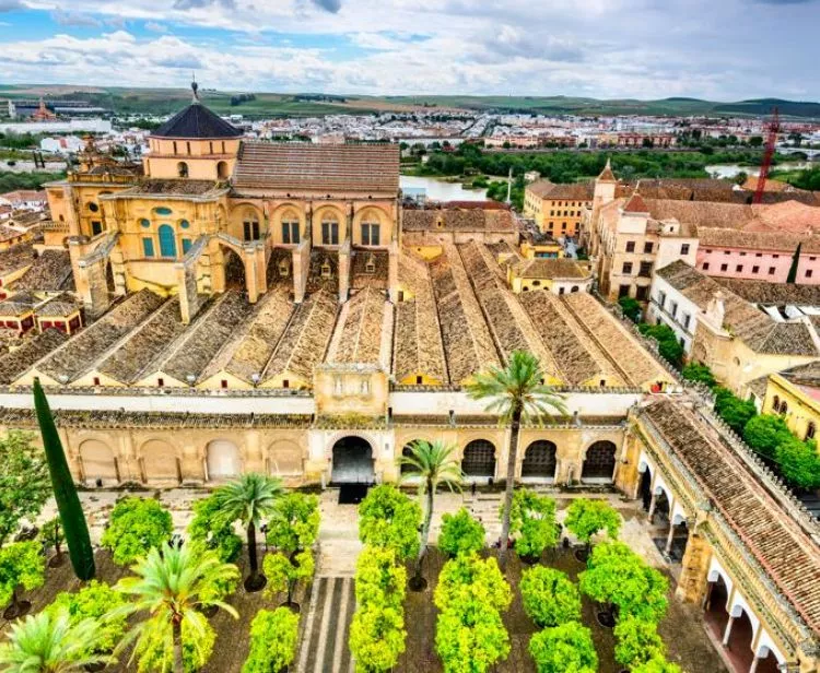 Tour Mezquita y Alcazar de Cordoba