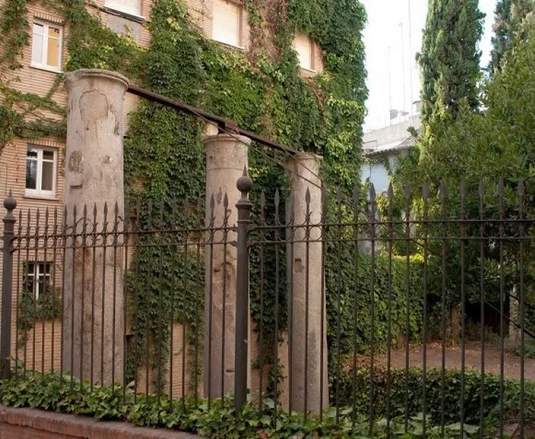  Barrio de Santa Cruz + Triana