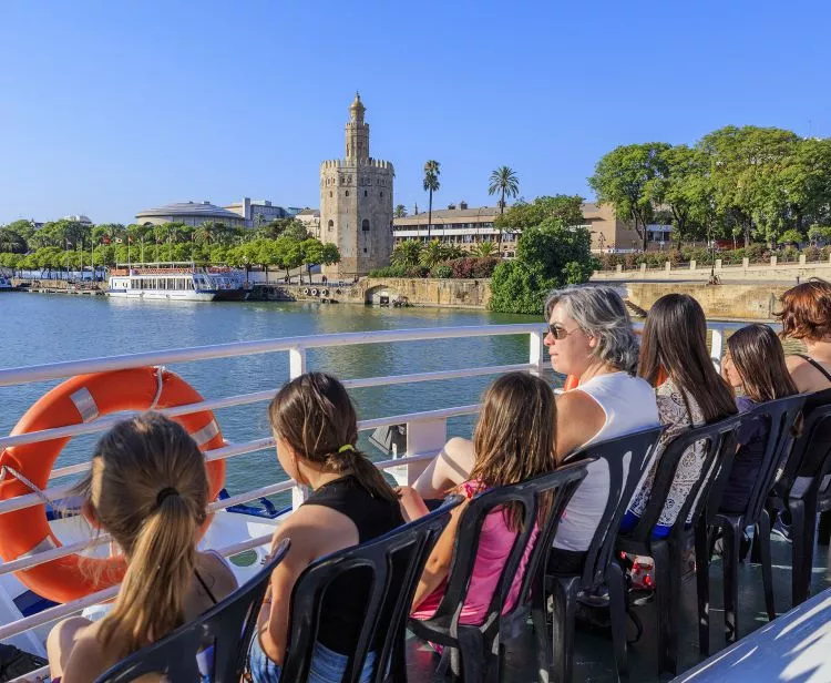 Paseo en Barco por el Río Guadalquivir de Sevilla