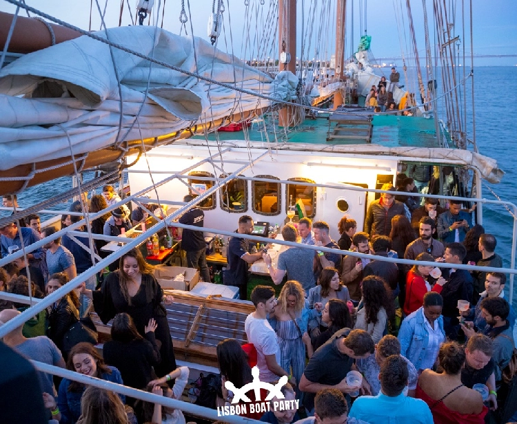 Tour en barco por Lisboa