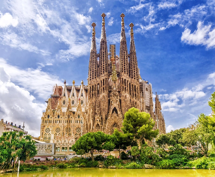 Sagrada Familia + Park Güell : billets avec audioguides