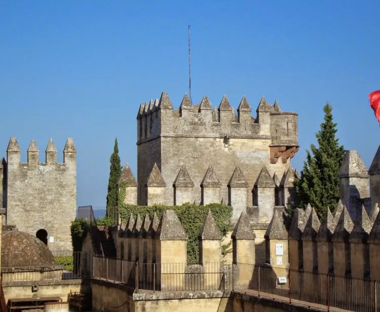 Excursion d'une journée à Medina Azahara et au château d'Almodovar del Rio		