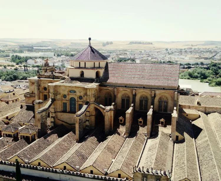 Tour Mosquée-Cathédrale