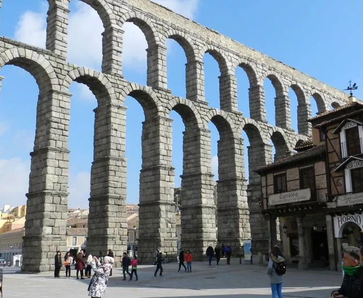 Excursion d'une journée de Madrid à Tolède et Ségovie