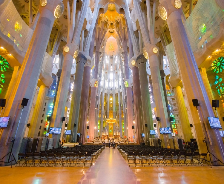 Sagrada Familia + Park Güell : billets avec audioguides