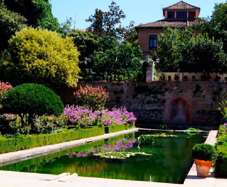 Visite Guidée Alhambra de Granada et Generalife avec coupe-file