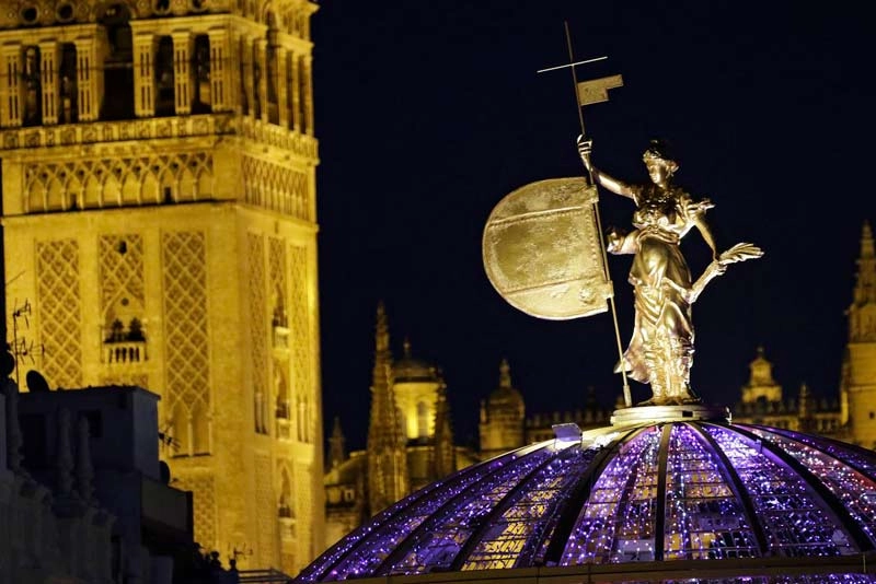 Christmas and New Year's Eve lights Seville city centre