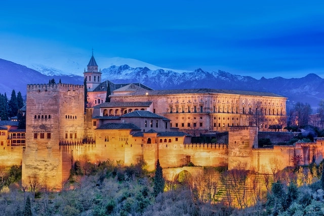 Cultural tourism Granada