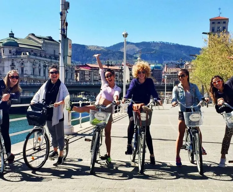 Private Bike Tour in Bilbao