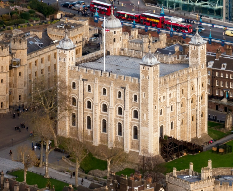 Tower of London + Tower Bridge