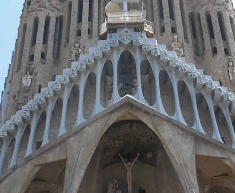 Official private tour of the Sagrada Familia in Barcelona