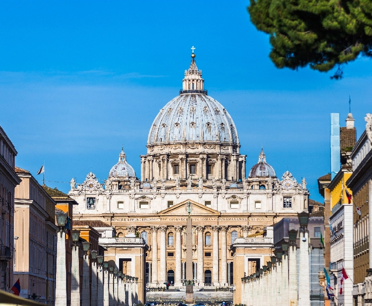 Combo Vatican Museums & Colosseum - Fast Track tickets and Audioguide