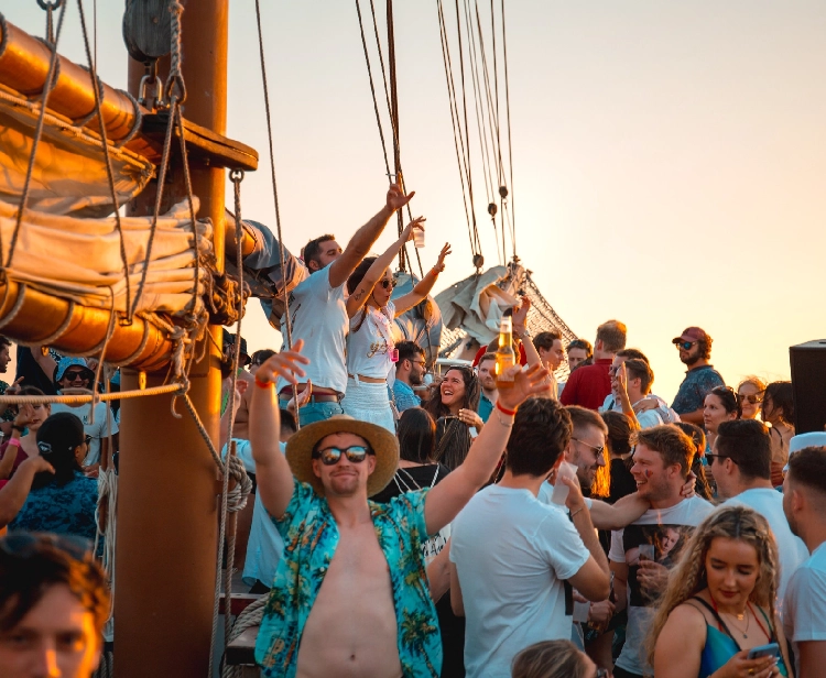 Best Booze Cruise in Lisbon