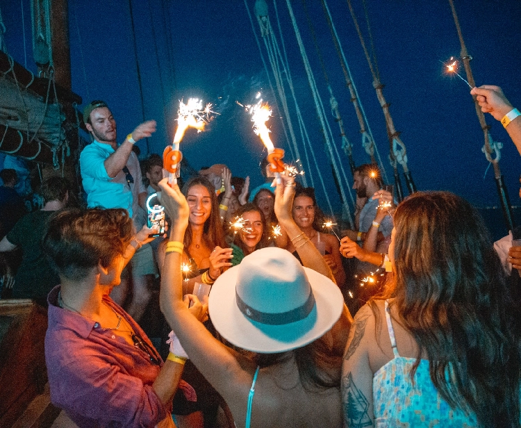 Best Booze Cruise in Lisbon