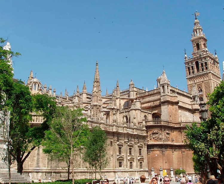 Private tour of the Alcazar and Cathedral of Seville