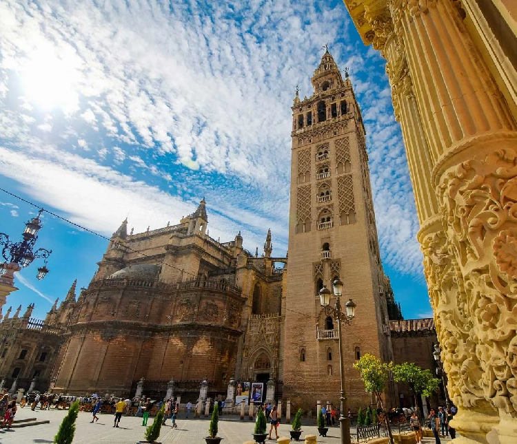 Tours in Seville