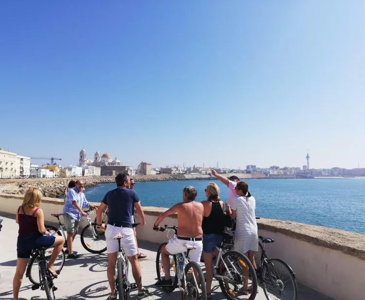 Bike tour of Cádiz