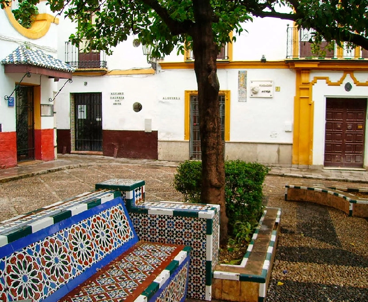 Visit to the Santa Cruz district of Seville
