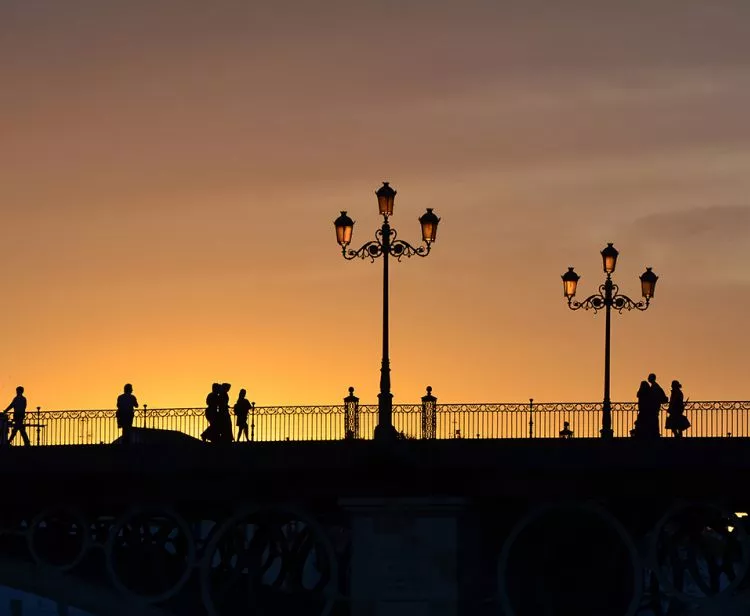 Visita la Fiera di aprile a Siviglia