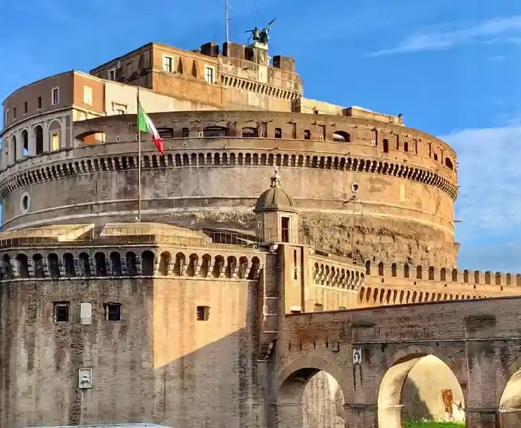 Biglietti combinati Castel Sant'Angelo e Colosseo con audioguide
