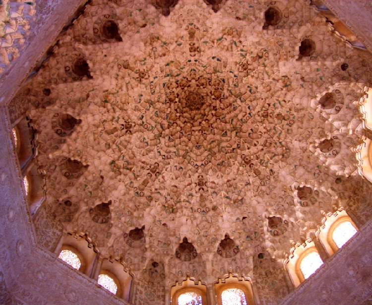 Tour Guidato dell'Alhambra di Granada e del Generalife senza fila